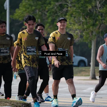 Runner Photo 6803790