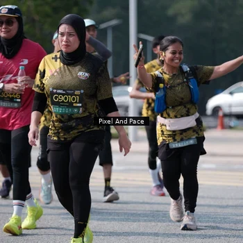 Runner Photo 6803855