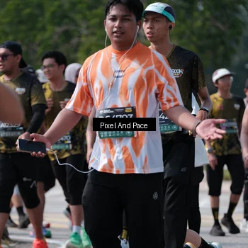 Runner Photo 6803879