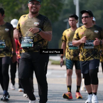 Runner Photo 6803941