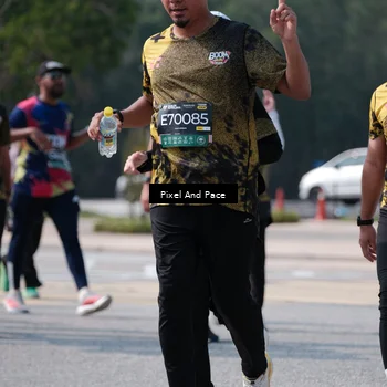 Runner Photo 6803966