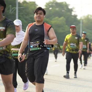Runner Photo 6803996