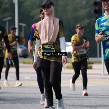 Runner Photo 6804010
