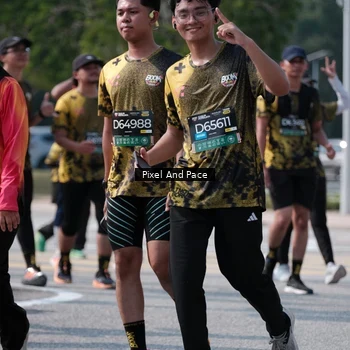 Runner Photo 6804013