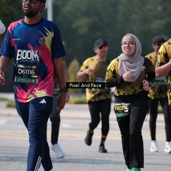 Runner Photo 6804043