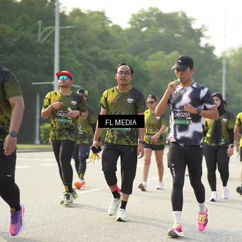 Runner Photo 6804082