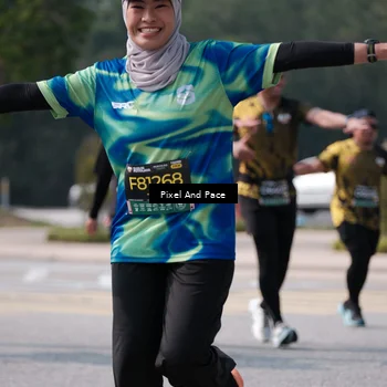 Runner Photo 6804091