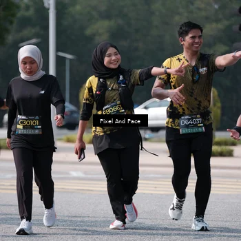 Runner Photo 6804104
