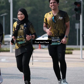 Runner Photo 6804119