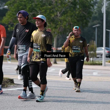 Runner Photo 6804162
