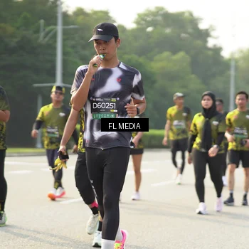 Runner Photo 6804163