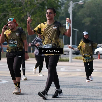 Runner Photo 6804176