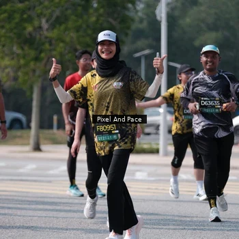 Runner Photo 6804188