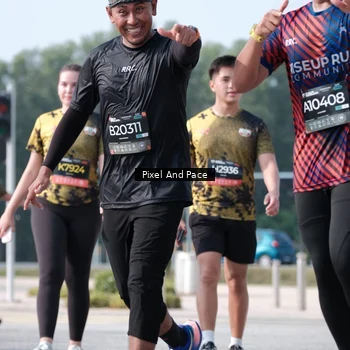 Runner Photo 6804200