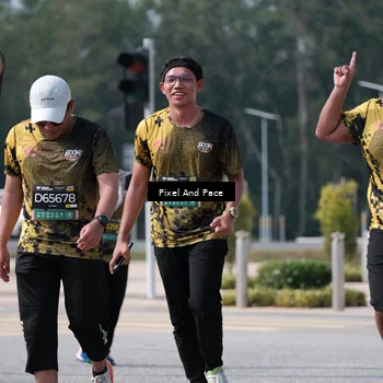 Runner Photo 6804273