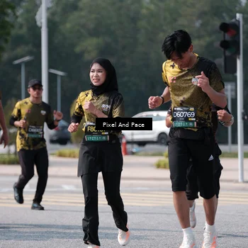 Runner Photo 6804285