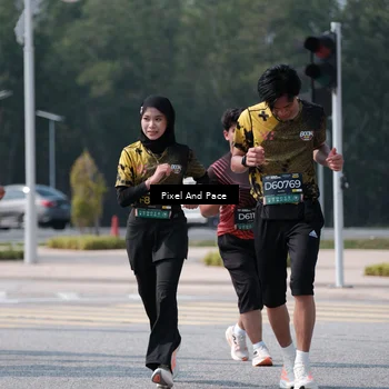 Runner Photo 6804289
