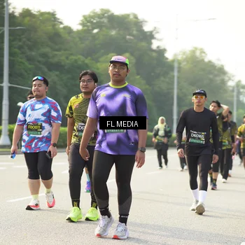 Runner Photo 6804323