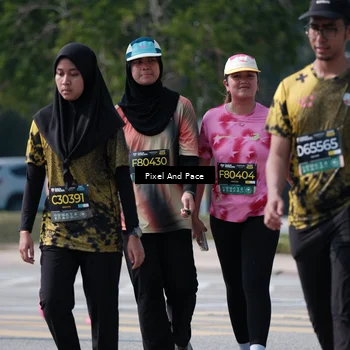 Runner Photo 6804361