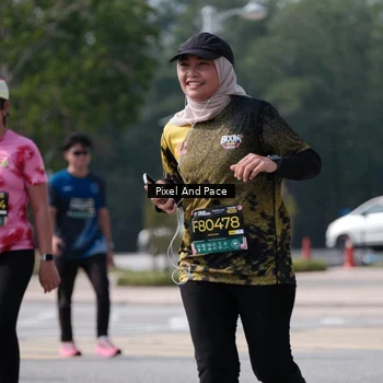 Runner Photo 6804368