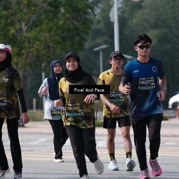 Runner Photo 6804421