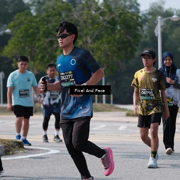 Runner Photo 6804426