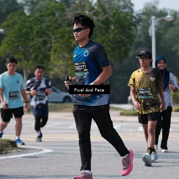 Runner Photo 6804427