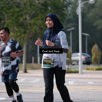 Runner Photo 6804456
