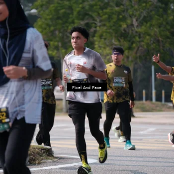 Runner Photo 6804459