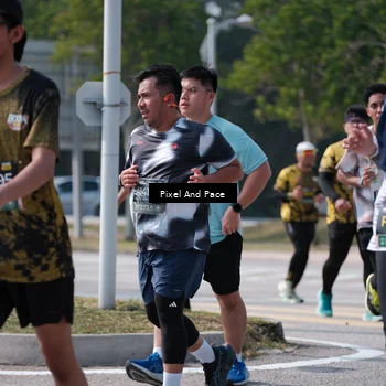 Runner Photo 6804466