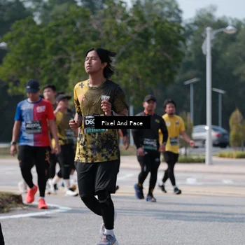 Runner Photo 6804533