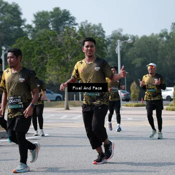 Runner Photo 6804535