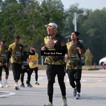 Runner Photo 6804540