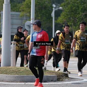 Runner Photo 6804543
