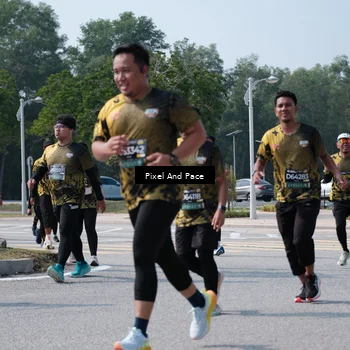 Runner Photo 6804580