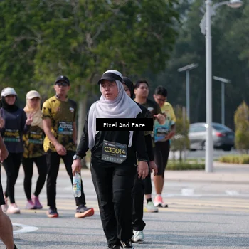 Runner Photo 6804594