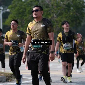 Runner Photo 6804595