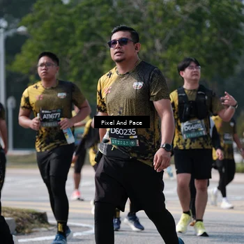Runner Photo 6804599