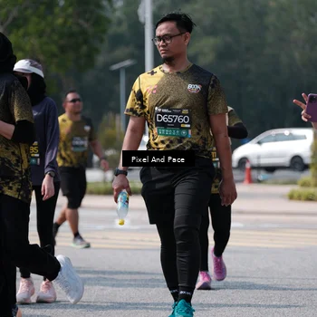 Runner Photo 6804641