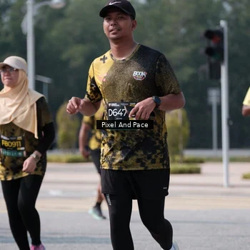 Runner Photo 6804667