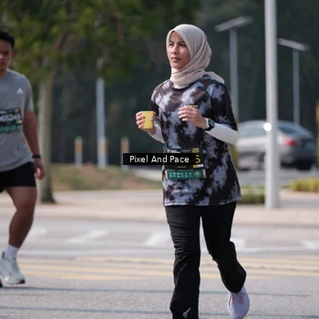 Runner Photo 6804709