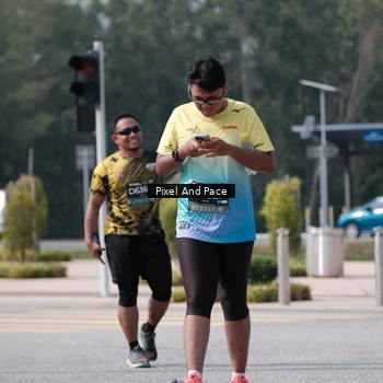 Runner Photo 6804717