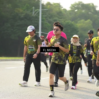 Runner Photo 6804722