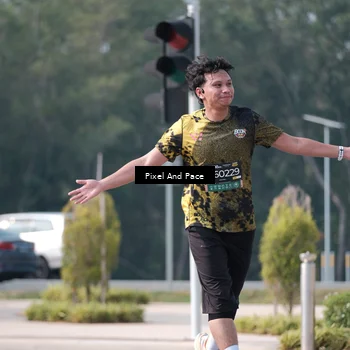 Runner Photo 6804753