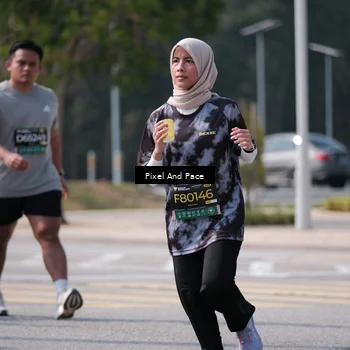 Runner Photo 6804755