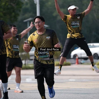 Runner Photo 6804788
