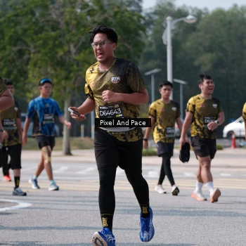 Runner Photo 6804798