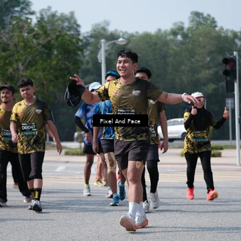 Runner Photo 6804823
