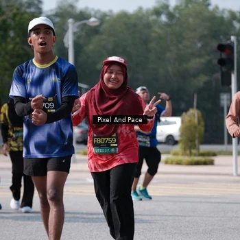 Runner Photo 6804856