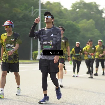 Runner Photo 6804875